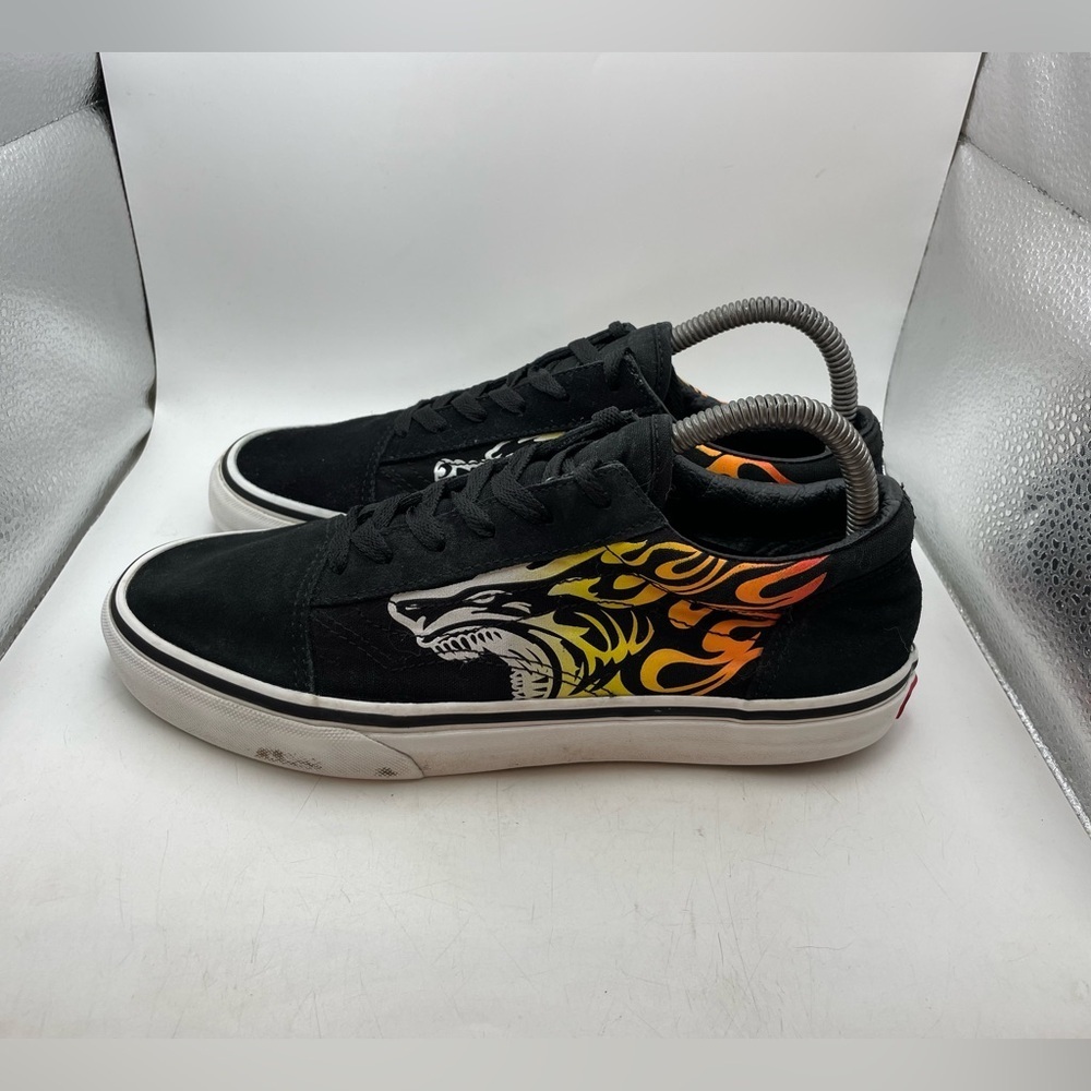 Vans off the wall Flame Design Men's Shoes size 7
